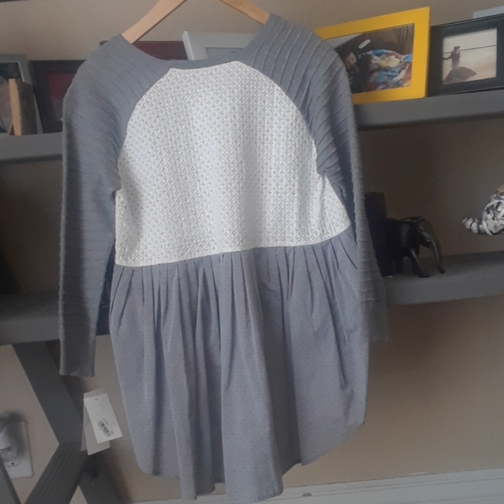 Gray blouse - Picture 2 of 4